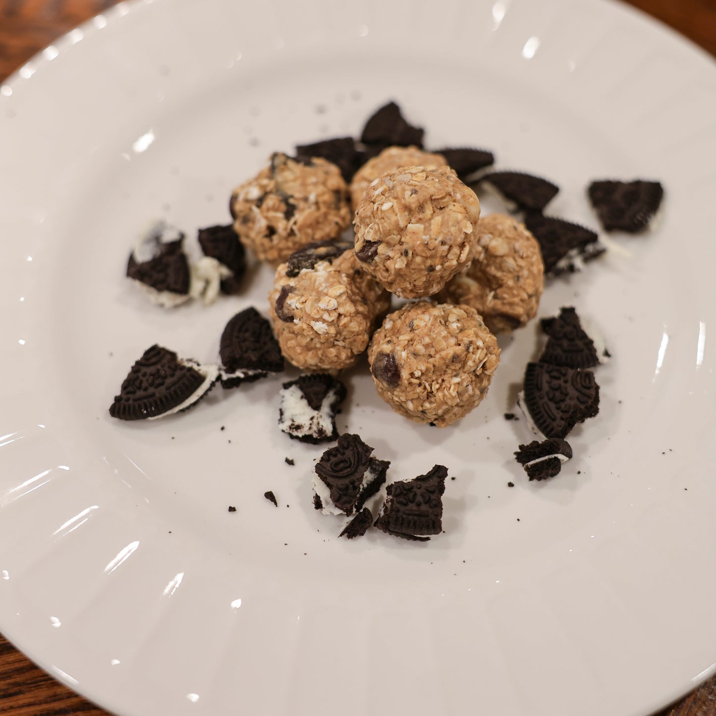 Cookies & Cream Gluten & Dairy Free Energy Bites
